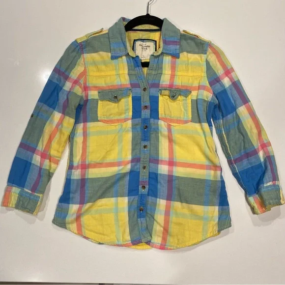 Abercrombie & Fitch Flannel with Roll & Button Sleeves, Small - Picture 1 of 7